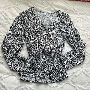 Old Navy V-Neck Blouse - Tie Waist- Long Sleeve